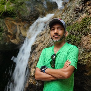 Santosh Bachuwar icon