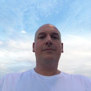 Stefano 🚶‍♂️🇮🇹🖐🤗🌅⏰