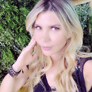 MARA ROLDAN 🇨🇵🇺🇲🇮🇹🏴󠁧󠁢󠁥󠁮󠁧󠁿